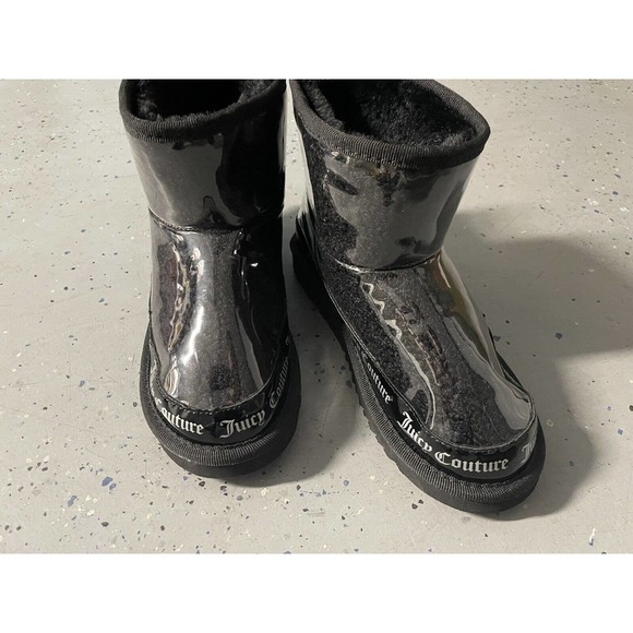 Juicy Couture Klash Black Boots Bootie Boots NWT Flat SIze 7 - Picture 2 of 8